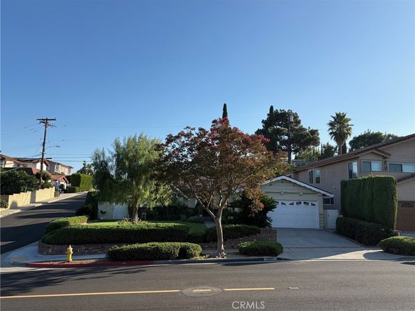 220 Barranca, Monterey Park CA 91754