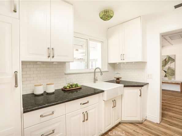 2834 E Orange Grove, Pasadena CA 91107