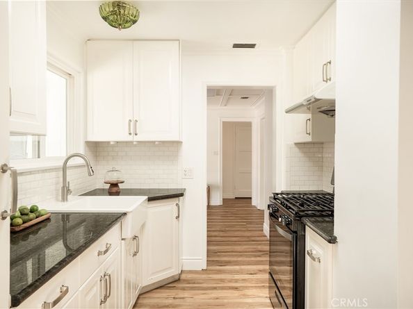 2834 E Orange Grove, Pasadena CA 91107