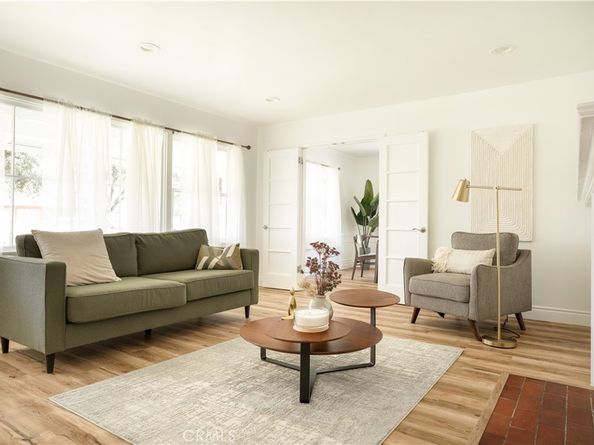 2834 E Orange Grove, Pasadena CA 91107