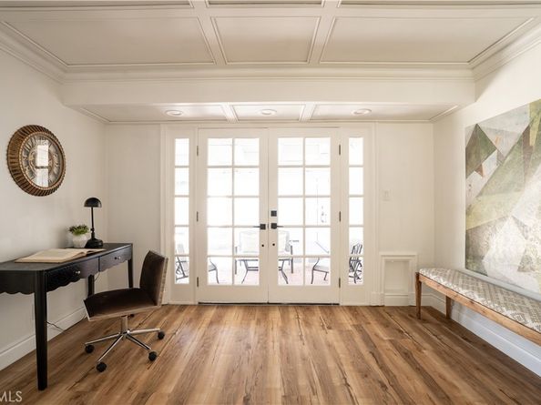 2834 E Orange Grove, Pasadena CA 91107