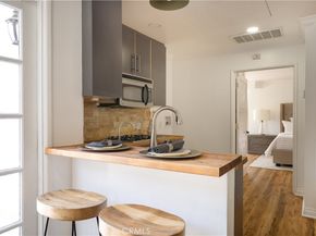 2834 E Orange Grove, Pasadena CA 91107