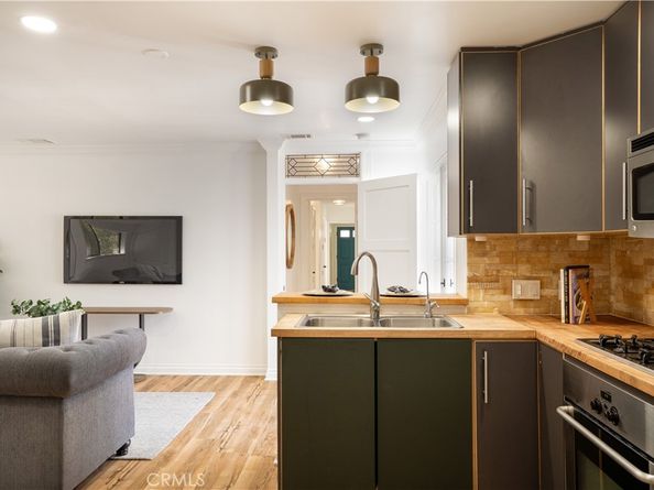 2834 E Orange Grove, Pasadena CA 91107