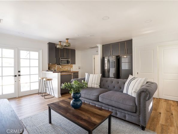 2834 E Orange Grove, Pasadena CA 91107