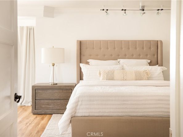 2834 E Orange Grove, Pasadena CA 91107