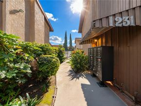 1231 S Golden West 30, Arcadia CA 91007