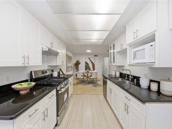 1231 S Golden West 30, Arcadia CA 91007