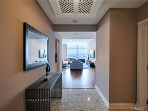 900 W Olympic Boulevard 45F, Los Angeles CA 90015