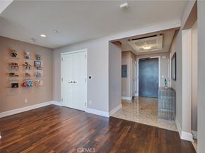 900 W Olympic Boulevard 45F, Los Angeles CA 90015