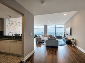 900 W Olympic Boulevard 45F, Los Angeles CA 90015