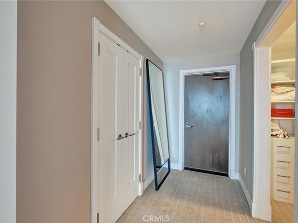 900 W Olympic Boulevard 45F, Los Angeles CA 90015