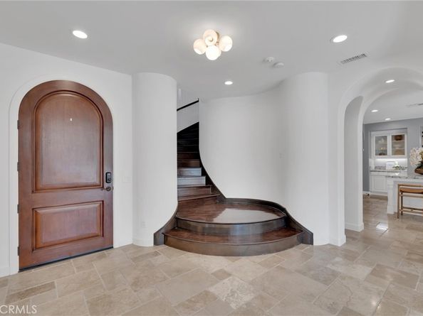 510 E. Viewcrest, Azusa CA 91702