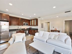 139 S Los Robles Avenue 302, Pasadena CA 91101