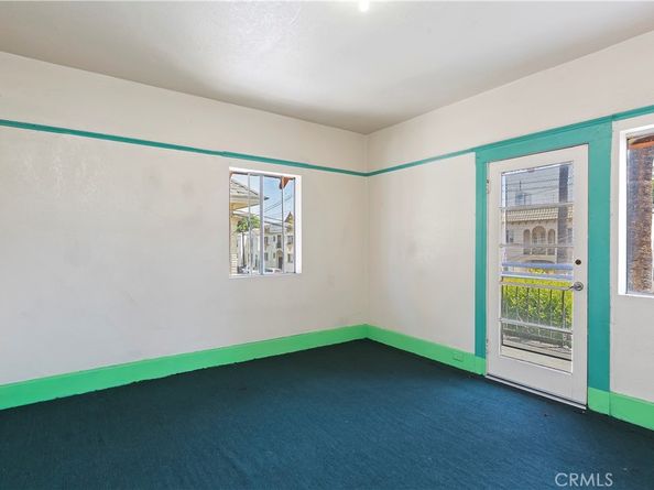 1437 Bonnie Brae Street, Los Angeles CA 90006