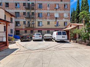 1437 Bonnie Brae Street, Los Angeles CA 90006