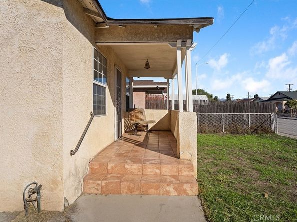 1343 S La Verne Avenue, East Los Angeles CA 90022