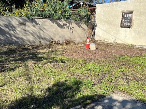 1343 S La Verne Avenue, East Los Angeles CA 90022