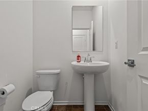 5604 Altamura Way 8, Fontana CA 92336