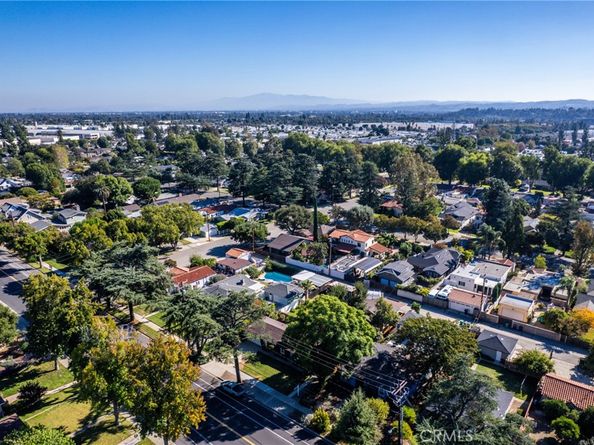 2560 Bonita, La Verne CA 91750