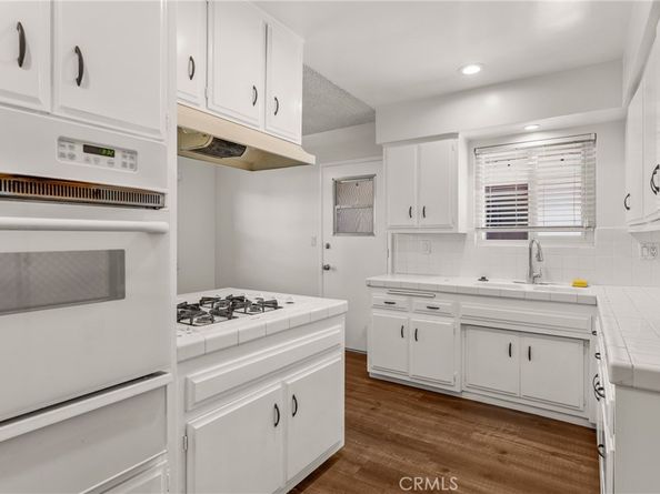 2560 Bonita, La Verne CA 91750