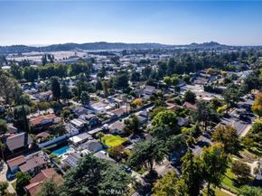 2560 Bonita, La Verne CA 91750