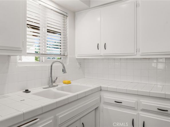 2560 Bonita, La Verne CA 91750