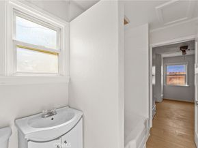 2560 Bonita, La Verne CA 91750