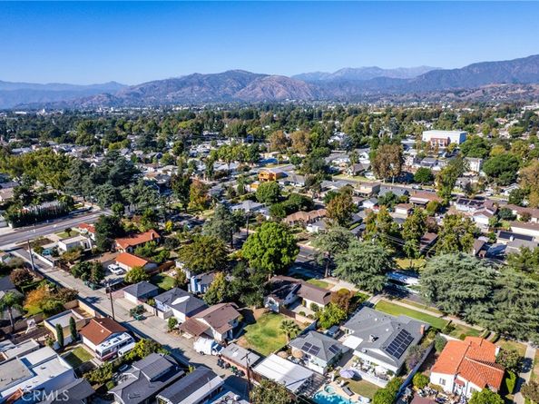 2560 Bonita, La Verne CA 91750