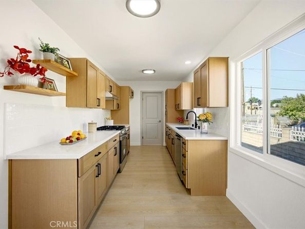 13040 Wentworth Street, Arleta CA 91331