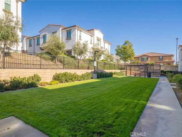 1018 Shiba Court, Upland CA 91786