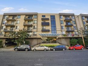 7320 Hawthorn Avenue 108, Los Angeles CA 90046