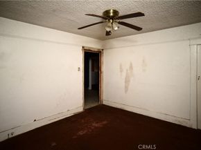 142 W 58th, Los Angeles CA 90037