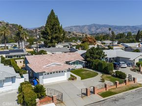 1055 Essex Street, Glendora CA 91740