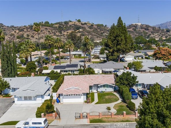 1055 Essex Street, Glendora CA 91740