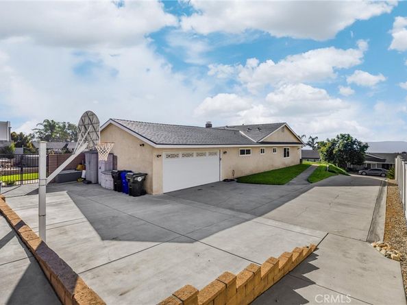 8986 Whirlaway, Rancho Cucamonga CA 91737