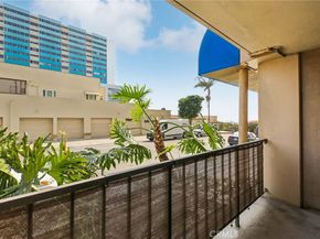 1750 E Ocean 102, Long Beach CA 90802