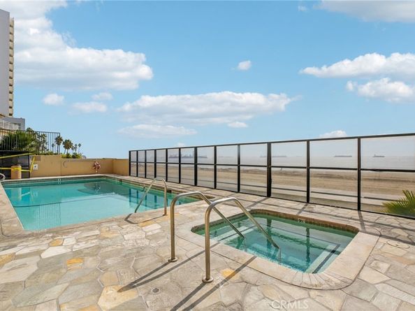 1750 E Ocean 102, Long Beach CA 90802