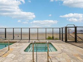 1750 E Ocean 102, Long Beach CA 90802
