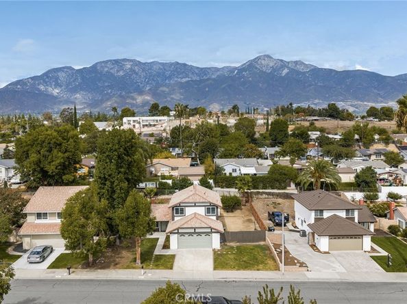8966 Yew Street, Rancho Cucamonga CA 91730