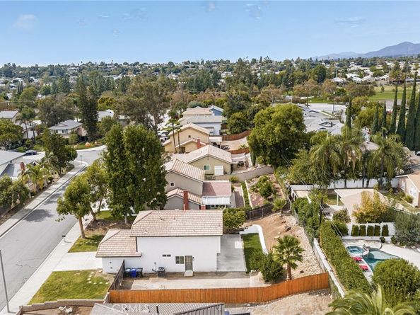 8966 Yew Street, Rancho Cucamonga CA 91730