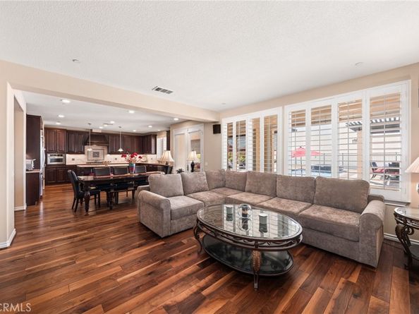 4117 Foxborough Drive, Fontana CA 92336