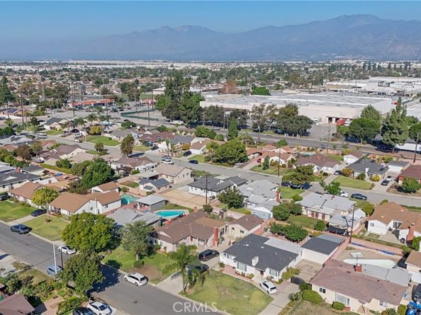 1118 E Elgenia, West Covina CA 91790