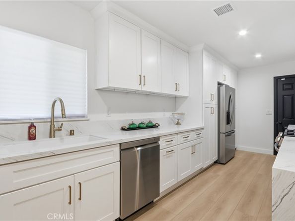 1118 E Elgenia, West Covina CA 91790