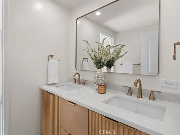 214 Lamar Drive, Claremont CA 91711