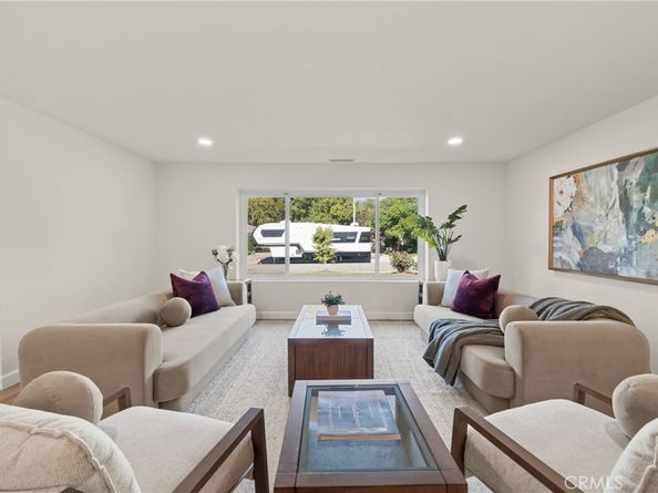 214 Lamar Drive, Claremont CA 91711