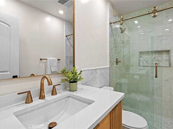 214 Lamar Drive, Claremont CA 91711