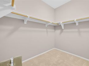 870 E Mountain D, Azusa CA 91702