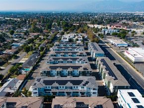 1752 Cayton Loop, West Covina CA 91790