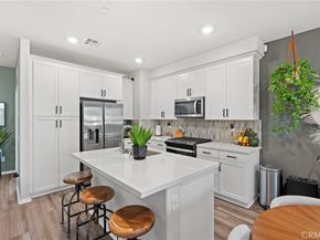 1752 Cayton Loop, West Covina CA 91790