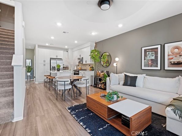 1752 Cayton Loop, West Covina CA 91790